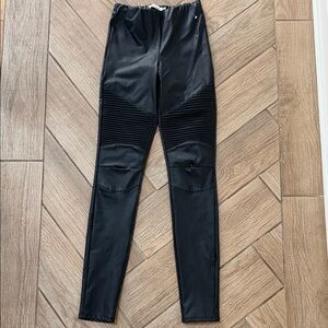 Good American Black Leggings